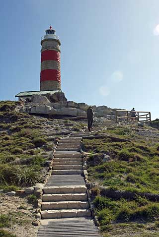 moreton-lighthouse-steps